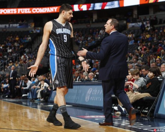 吳曦的背後 吳曦的背後