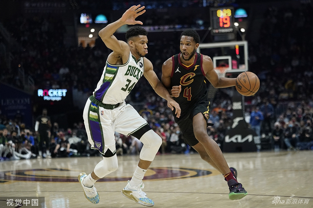 当三分线外 当三分线外