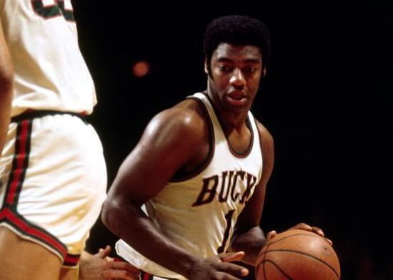 被IG拖到 被IG拖到